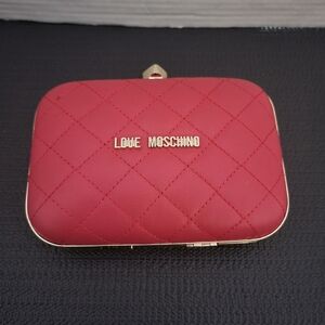 Love Moschino Chain Strap Quilted Small Bag.